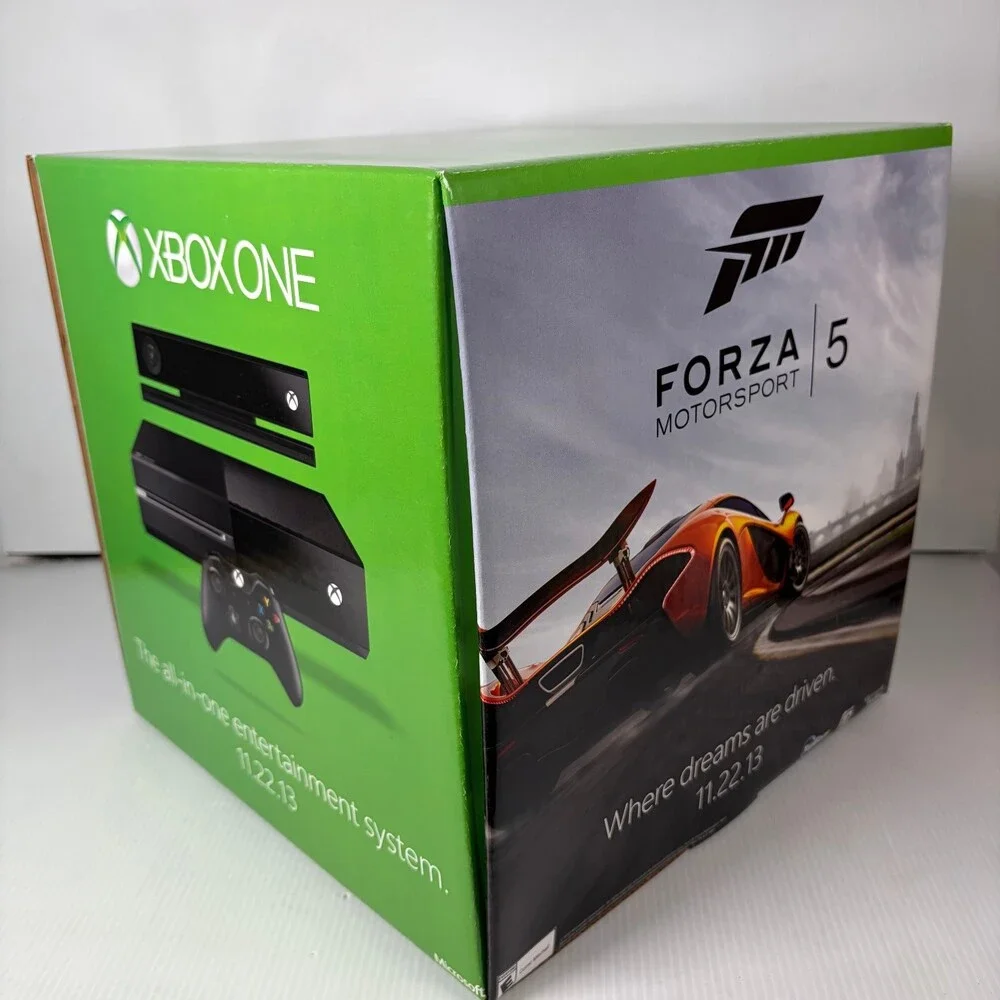 Xbox One Forza Motorsport 5 Xbox One Release Day Store Display 12